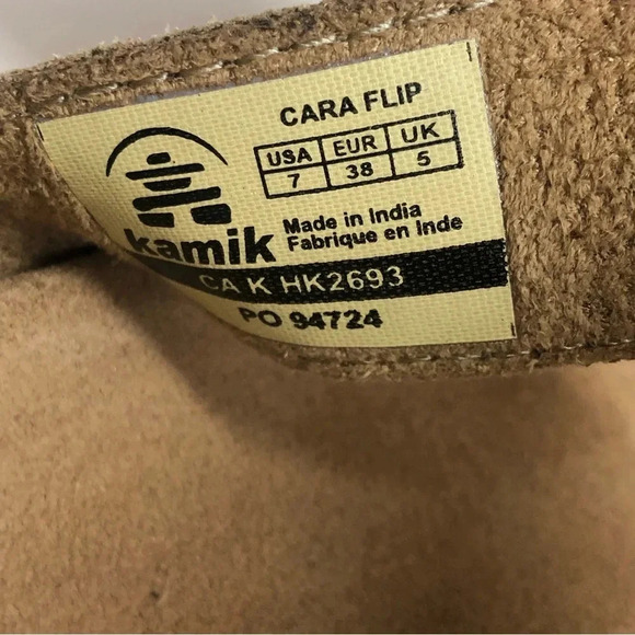 NWT Kamik Womens Cara Flip Taupe Leather Slip-On Flat Thong Sandals Shoes Size 7 - Picture 6 of 9